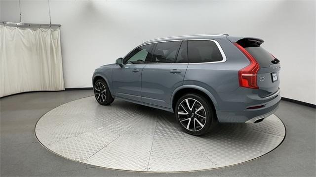 2021 volvo xc90 t6 momentum 7 passenger