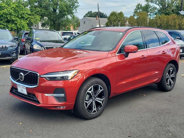 2022 volvo xc60 b5 awd momentum