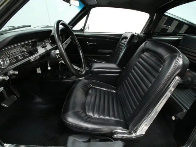 fresh resto, 302 v8, c4 trans, a/c, 4 wheel pwr discs, great colors/look, nice!!