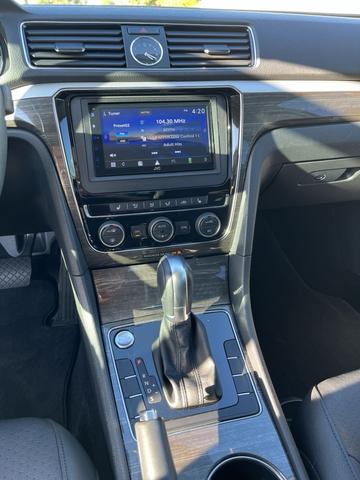 2017 volkswagen passat 1.8t se