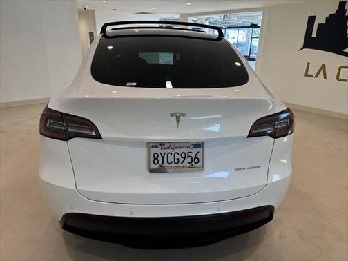 2021 tesla model y