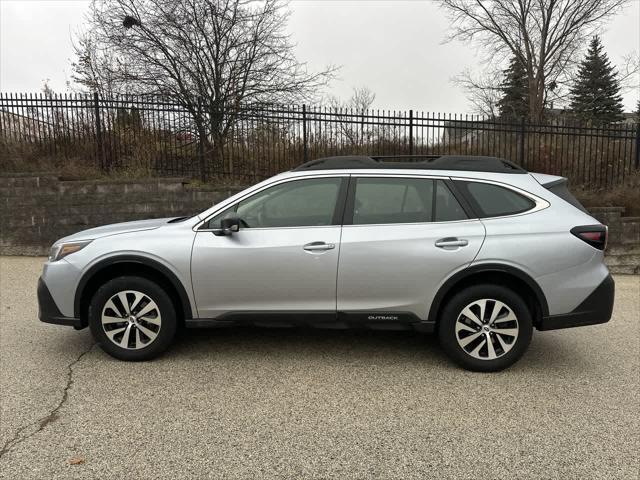 2022 subaru outback base