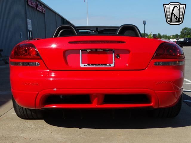 2003 dodge viper srt10