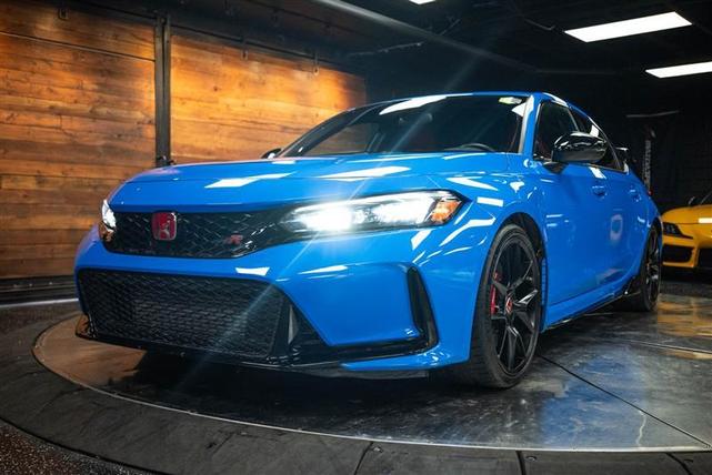 2023 honda civic type r base