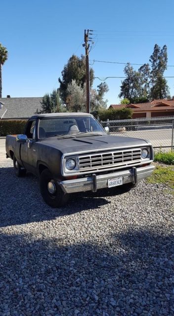 1972 dodge d100 pickup
