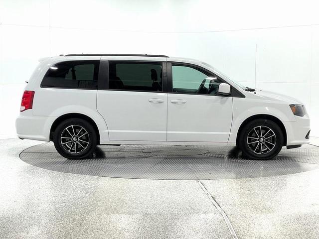 2019 dodge grand caravan gt
