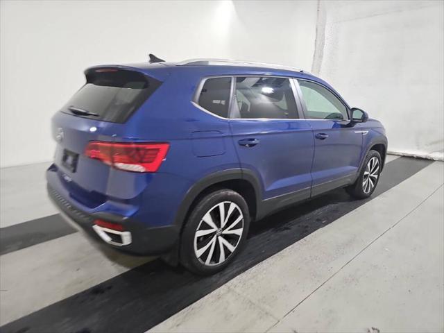 2022 volkswagen taos se 4dr suv