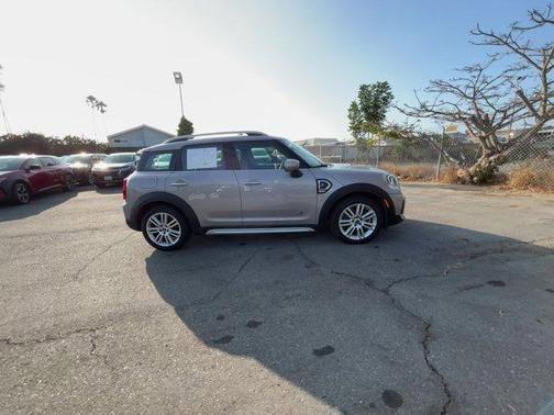 2024 mini countryman