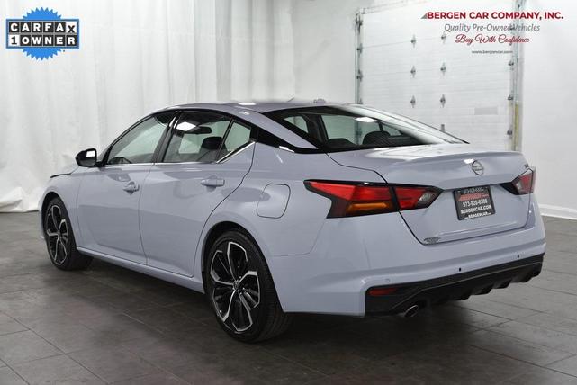 2023 nissan altima 2.5 sr