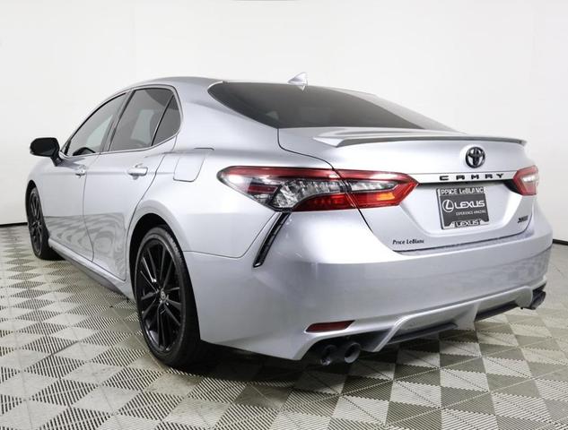 2022 toyota camry xse