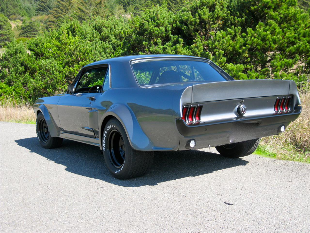 1967 ford mustang
