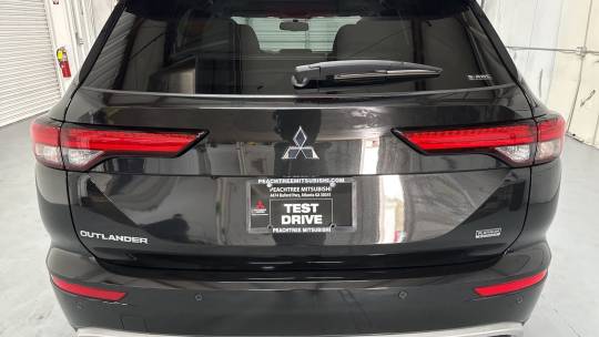 2024 Mitsubishi Outlander