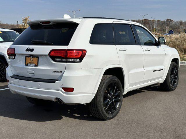 2021 jeep grand cherokee laredo