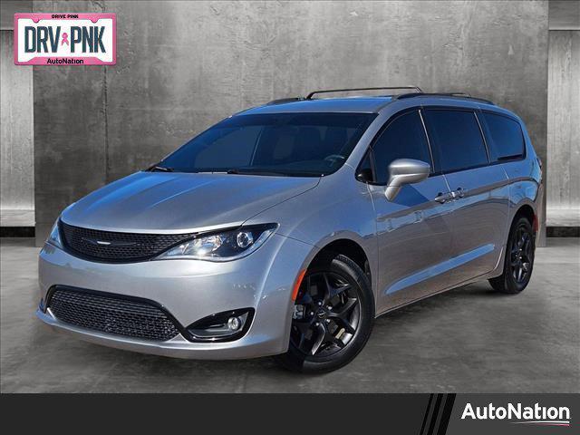 2018 chrysler pacifica touring-l