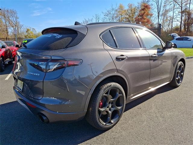 2024 alfa romeo stelvio ti