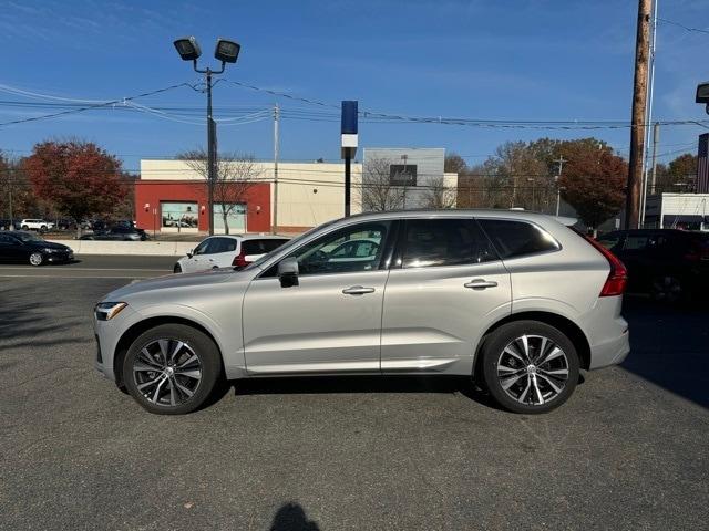 2022 volvo xc60 b5 awd momentum
