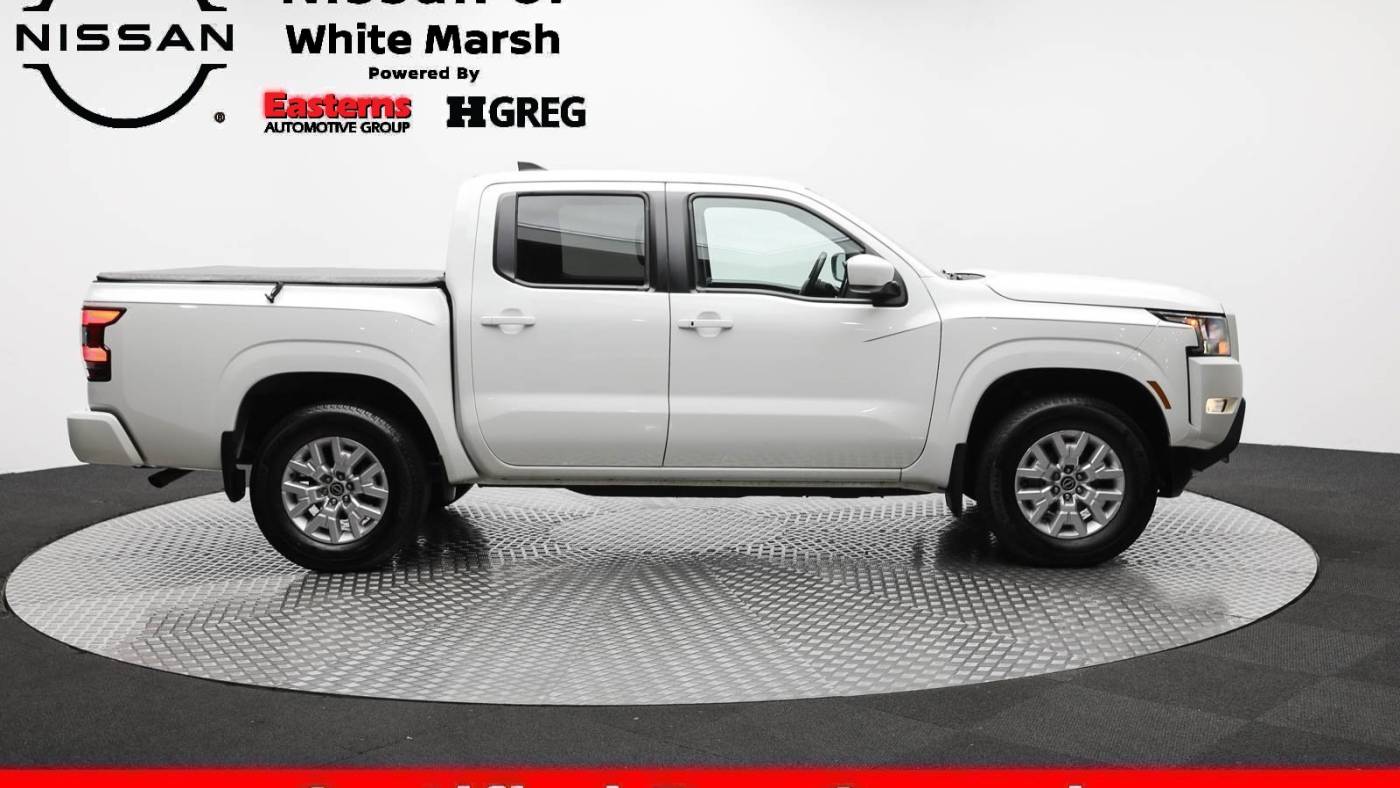 2023 nissan frontier sv