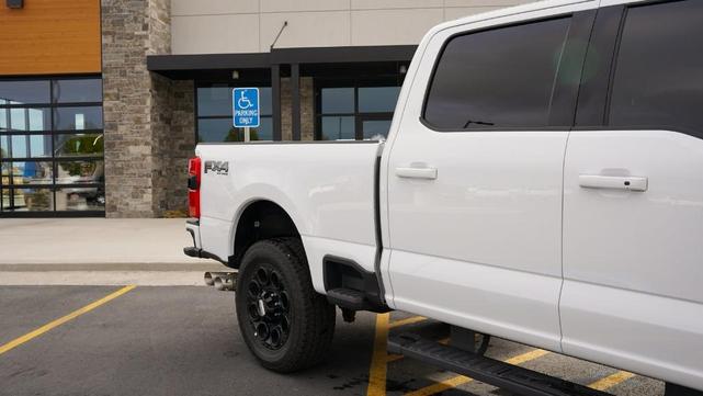 2024 ford f-350 lariat super duty