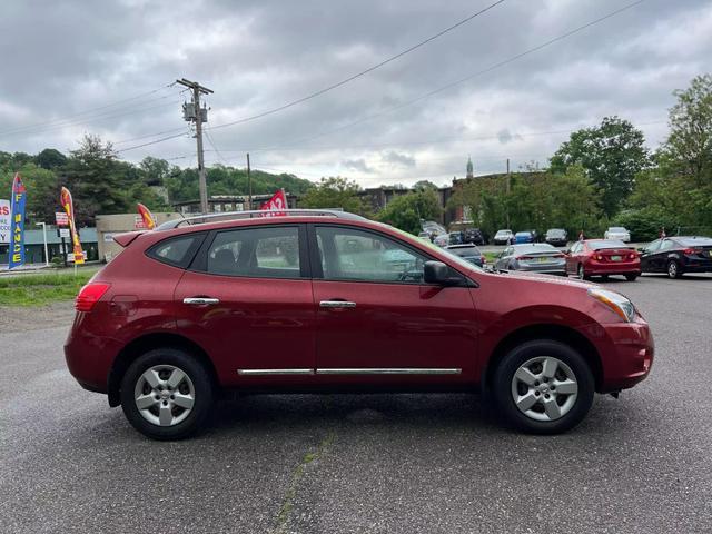 2014 nissan rogue select s