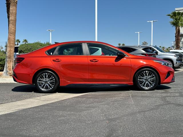 2022 kia forte gt-line