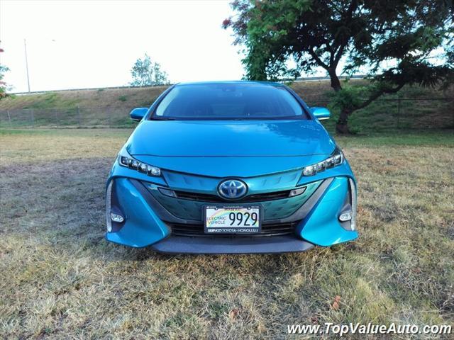 2017 toyota prius prime plus