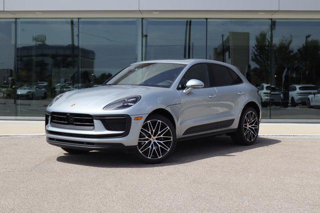 2024 porsche macan base