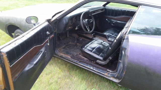 1973 dodge charger with 1971 air grabber hood
