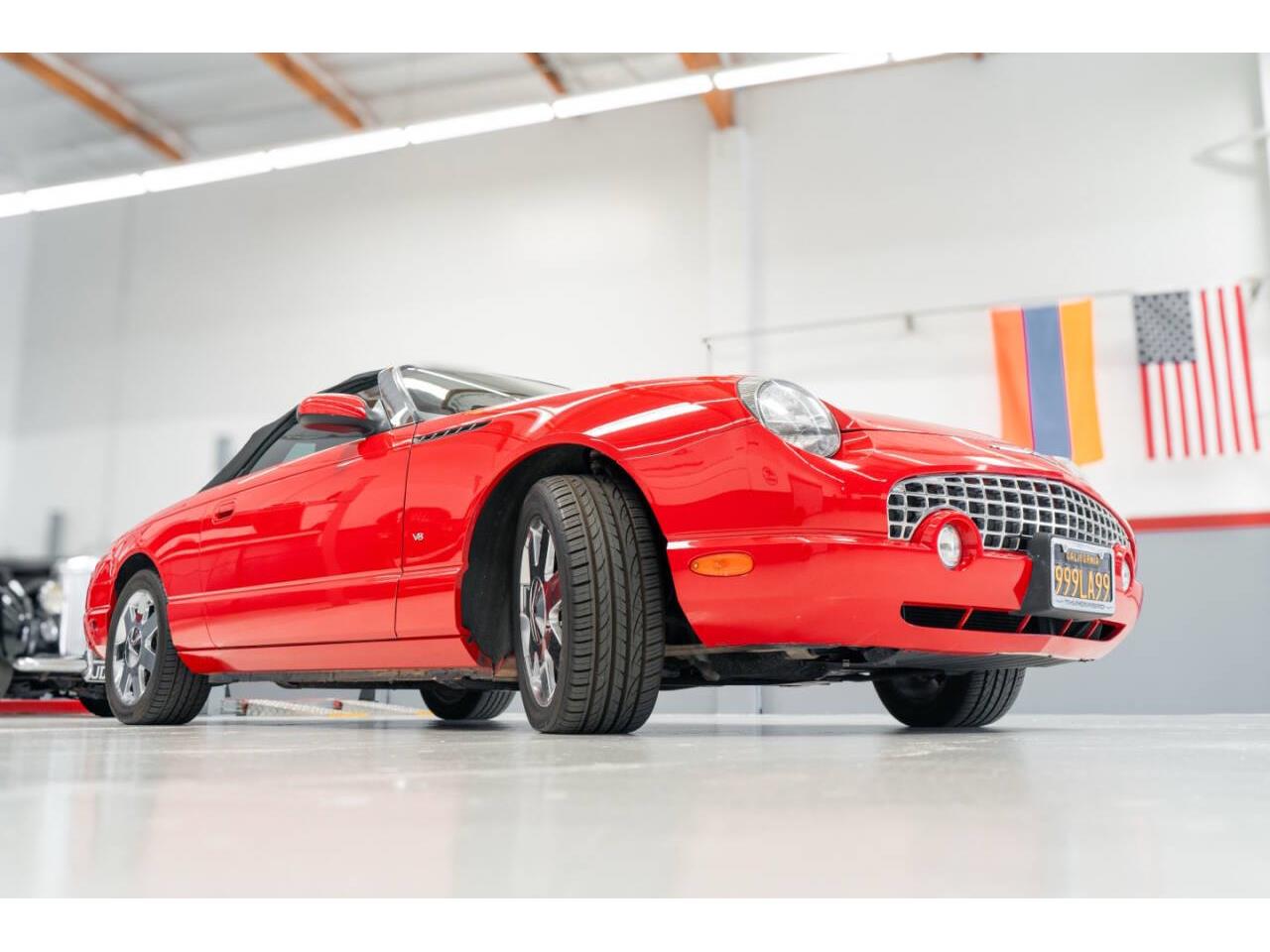 2003 ford thunderbird