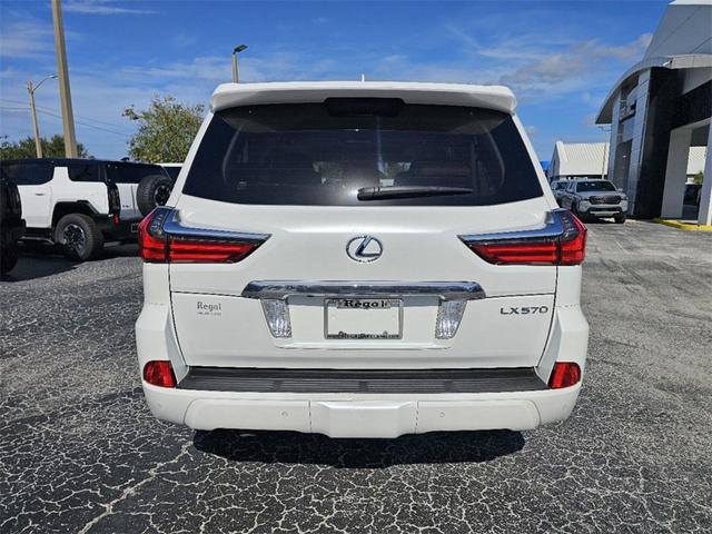2017 lexus lx 570 base