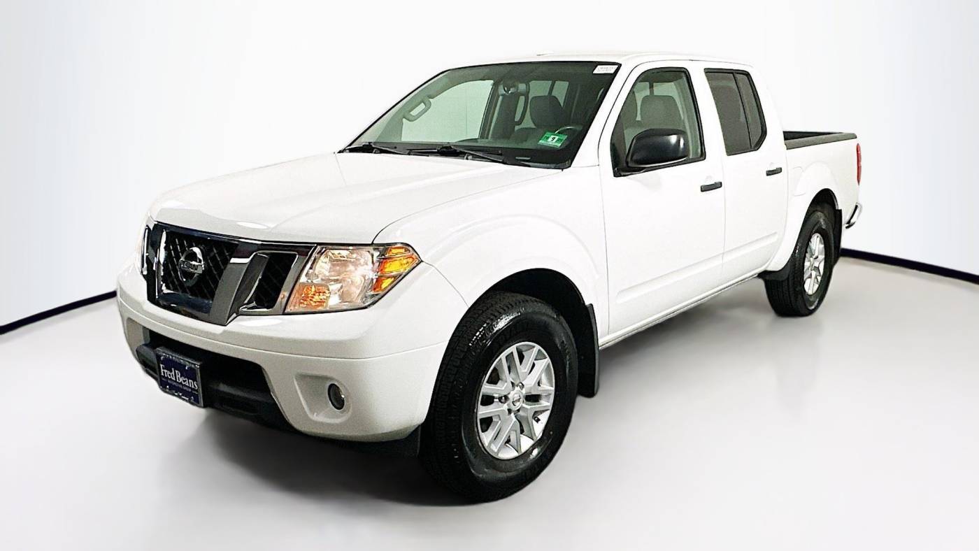 2016 nissan frontier sv