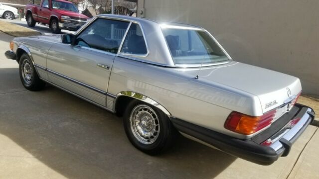 1982 mercedes 380 sl very nice
