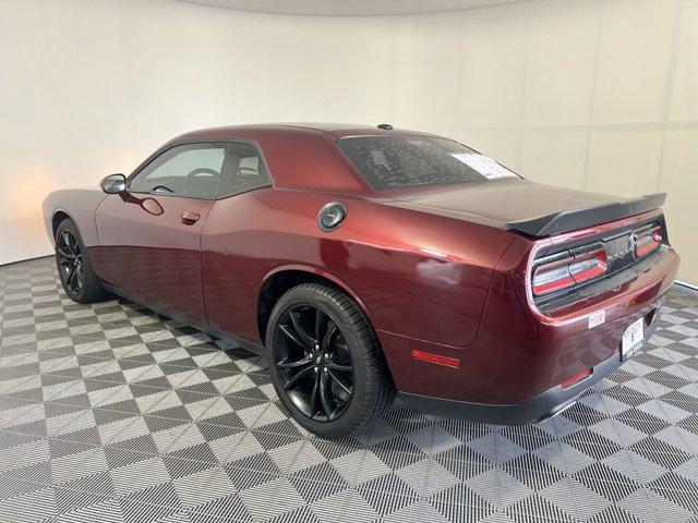 2018 dodge challenger sxt