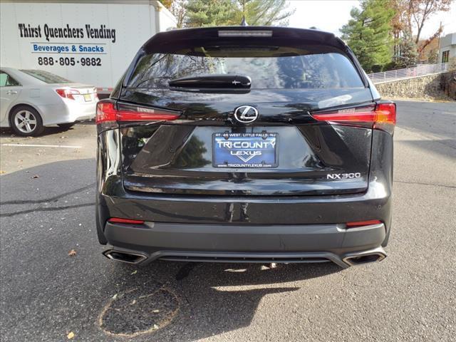 2021 lexus nx 300 base