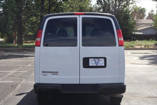 2015 chevrolet express 2500 ls