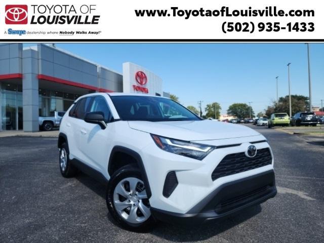 2023 toyota rav4 le