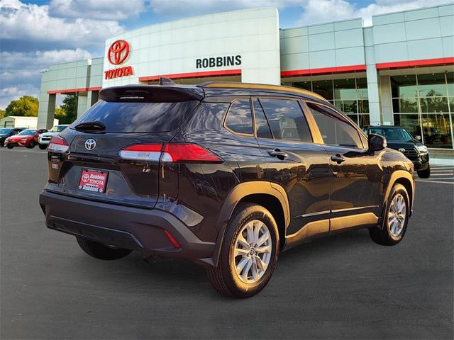 2022 toyota corolla cross le