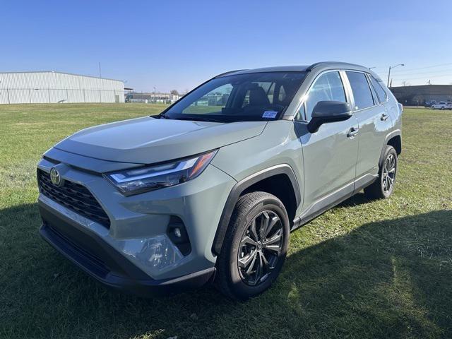 2022 toyota rav4 hybrid xle premium