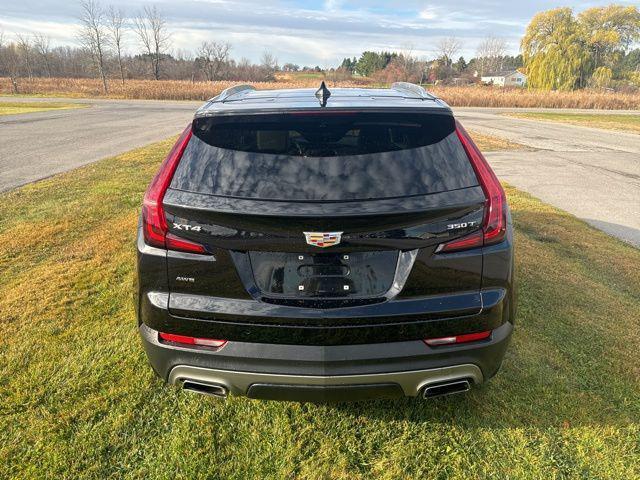 2021 cadillac xt4 premium luxury