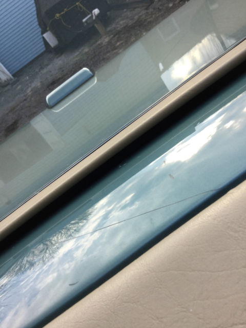 1989-mercedes benz 560 sl class, last year before new body type..mint...look