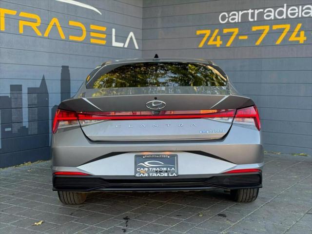2022 hyundai elantra hev blue