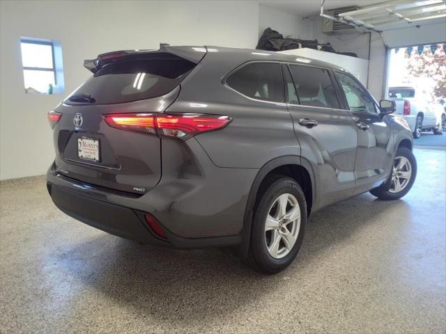 2020 toyota highlander l