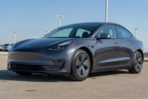 2021 tesla model 3 long range in sturtevant, wisconsin