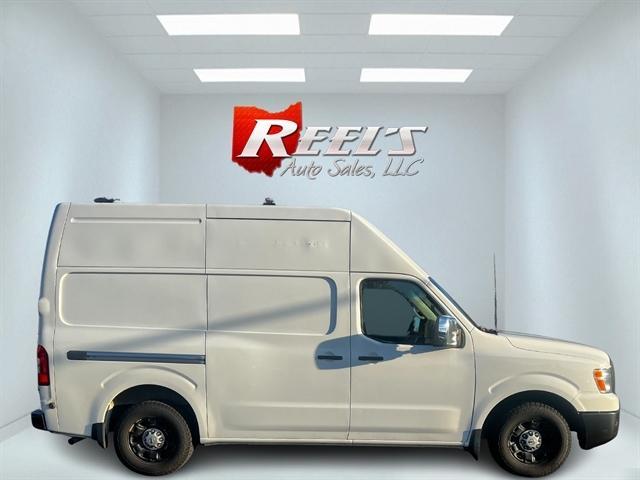 2015 nissan nv cargo nv2500 hd sv v6/sv v8