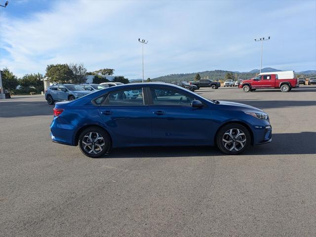 2021 kia forte lxs