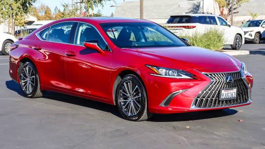 2024 Lexus ES