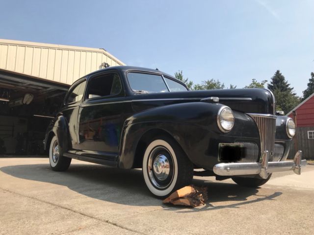 1941 ford deluxe sedan