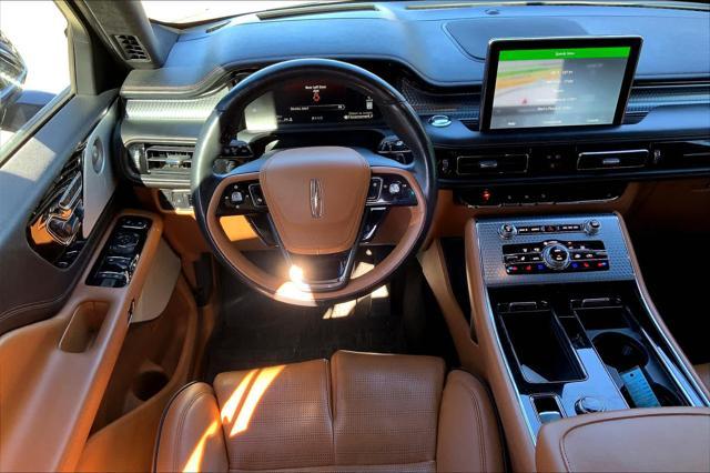 2022 lincoln aviator black label awd
