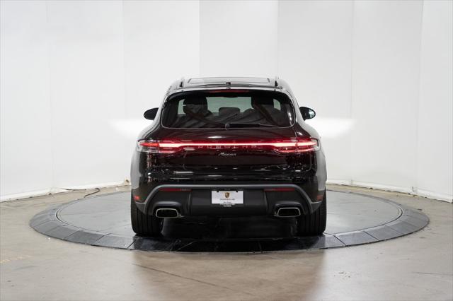 2024 porsche macan base