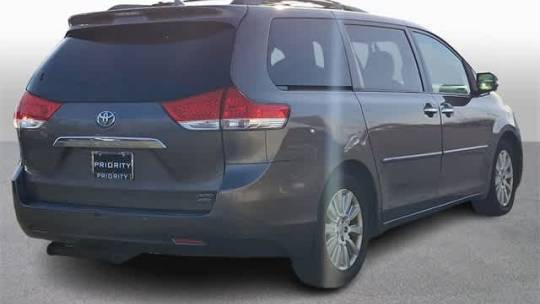 2013 Toyota Sienna