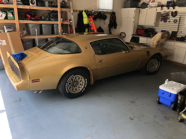 pontiac trans am